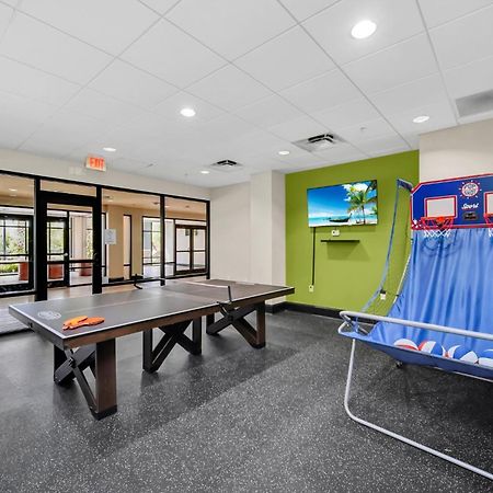 Cozy 2Br Condo - Private Balcony - Near Disney オーランド エクステリア 写真