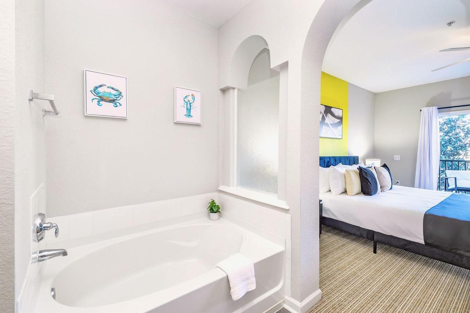 Cozy 2Br Condo - Private Balcony - Near Disney オーランド エクステリア 写真
