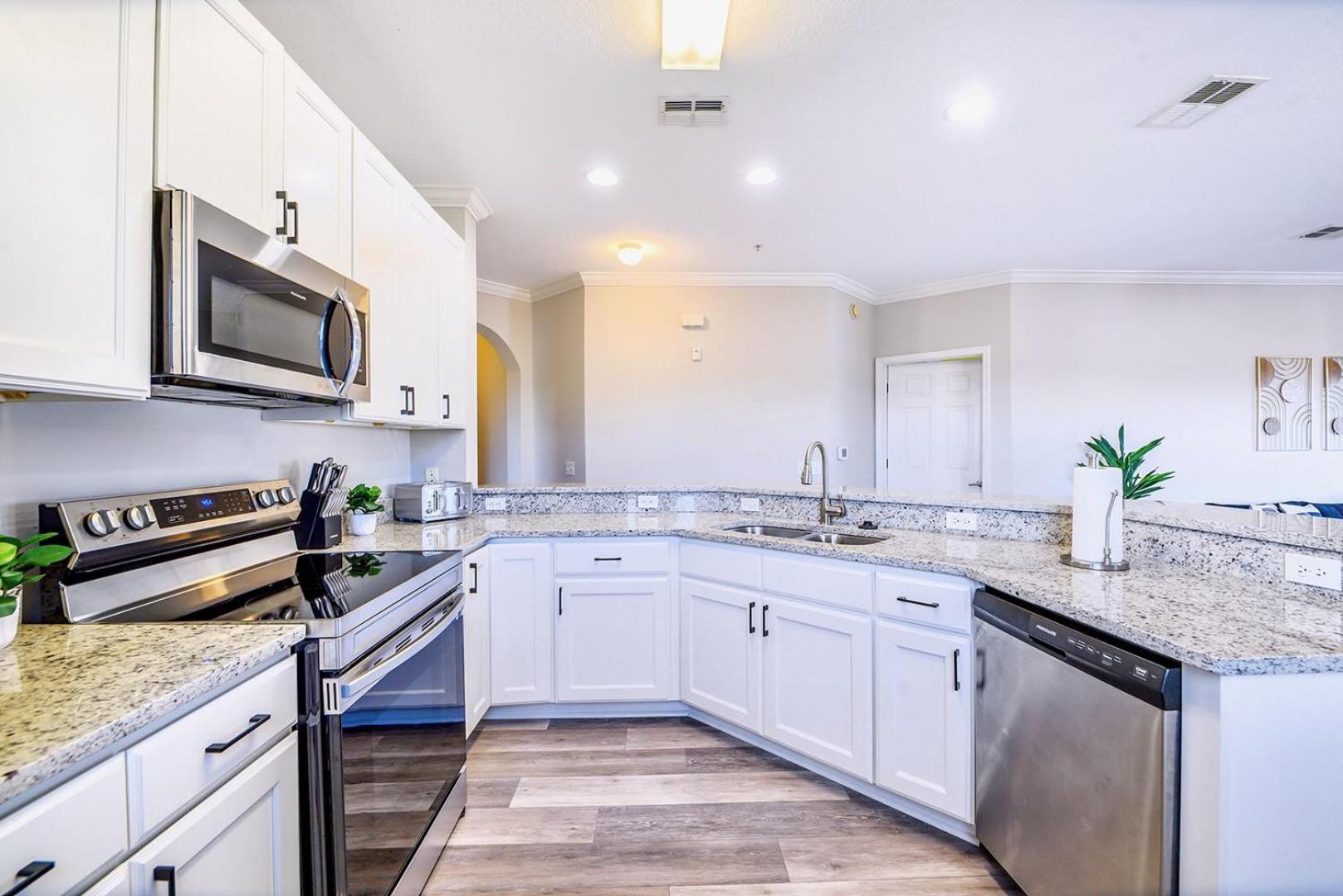 Cozy 2Br Condo - Private Balcony - Near Disney オーランド エクステリア 写真