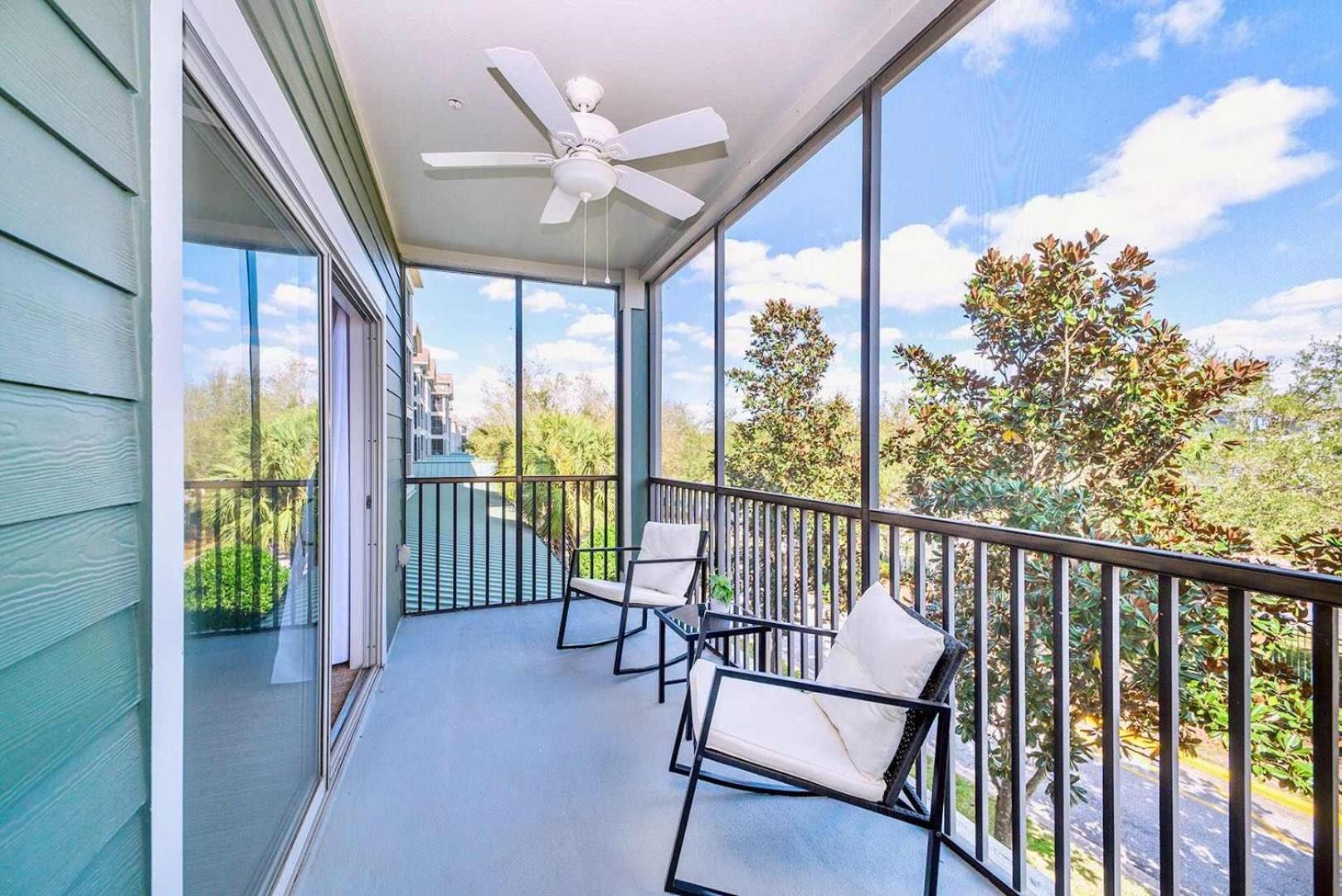 Cozy 2Br Condo - Private Balcony - Near Disney オーランド エクステリア 写真