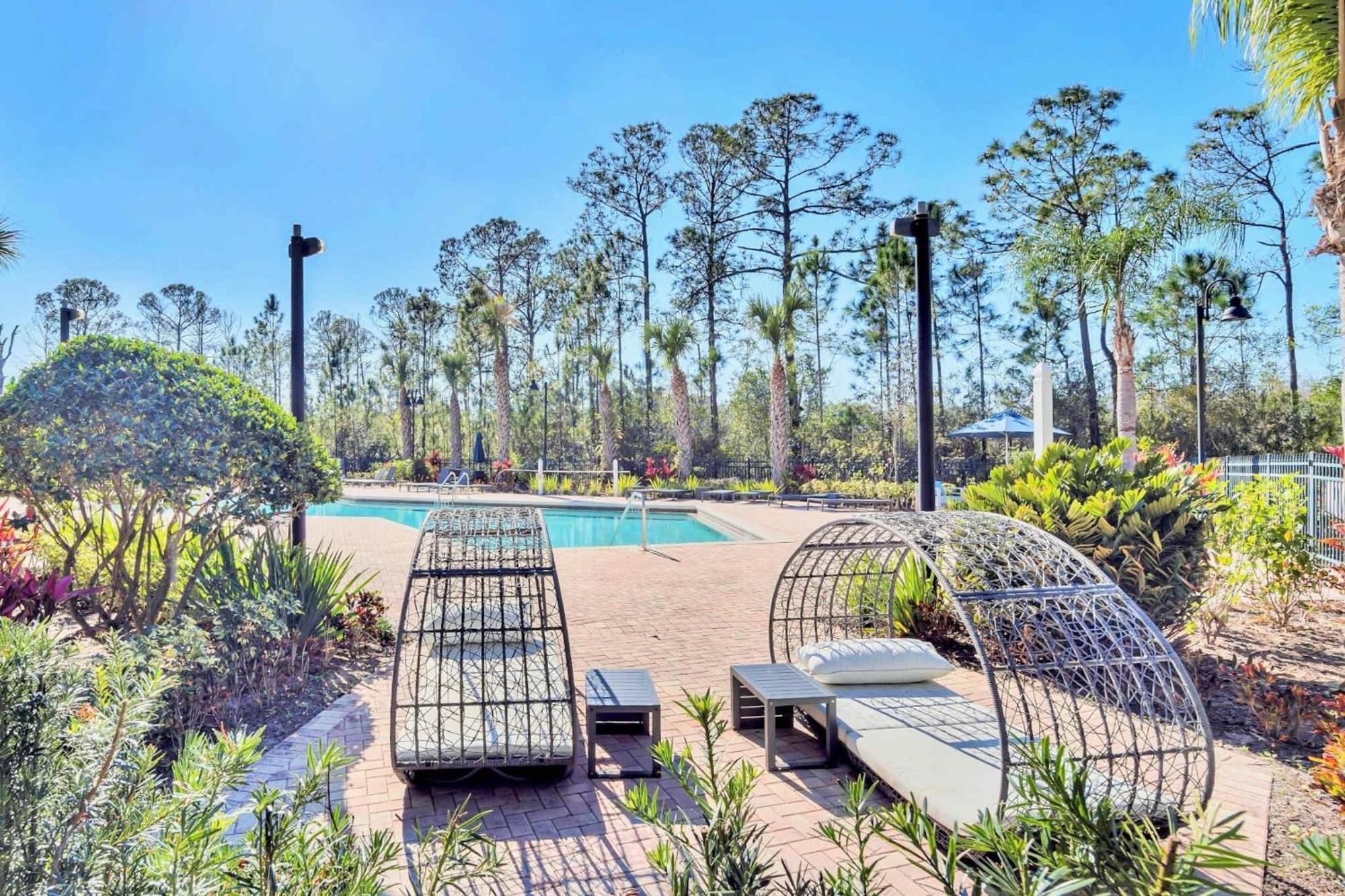 Cozy 2Br Condo - Private Balcony - Near Disney オーランド エクステリア 写真