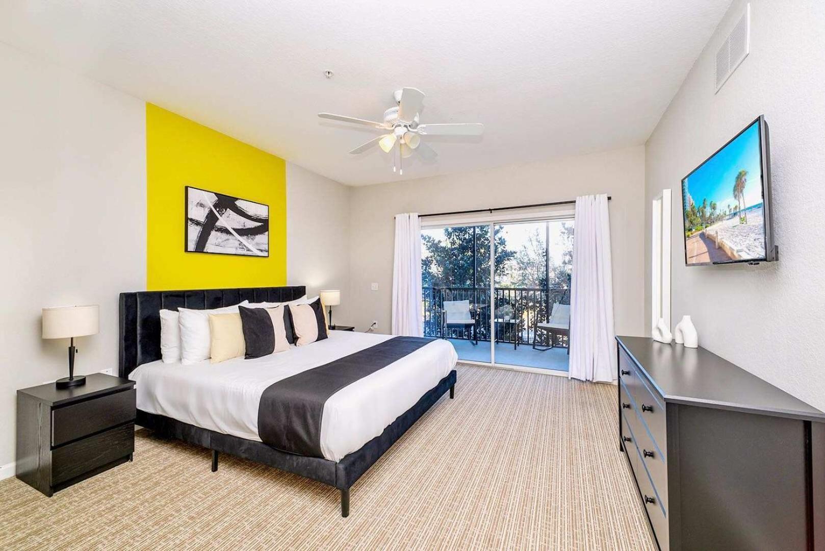 Cozy 2Br Condo - Private Balcony - Near Disney オーランド エクステリア 写真